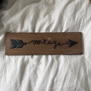 Rustic Brown Wall Plaque with Black Arrow "Vintage" Accent